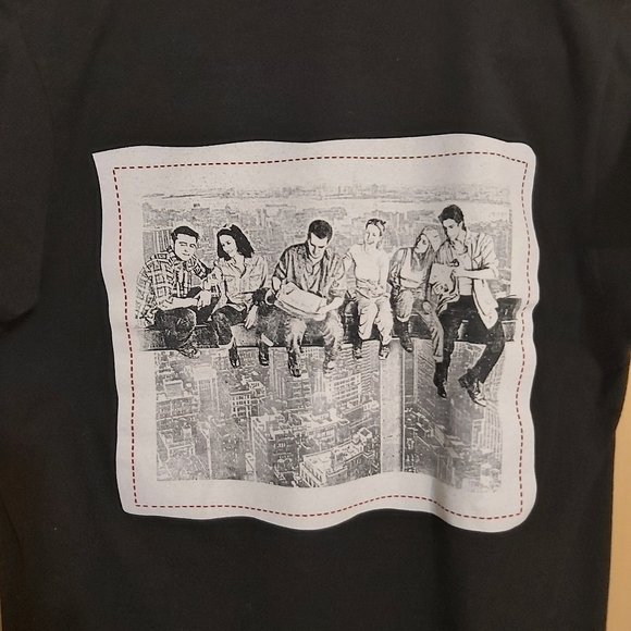 Friends Graphic Crew Neck T-Shirt - Picture 3 of 3